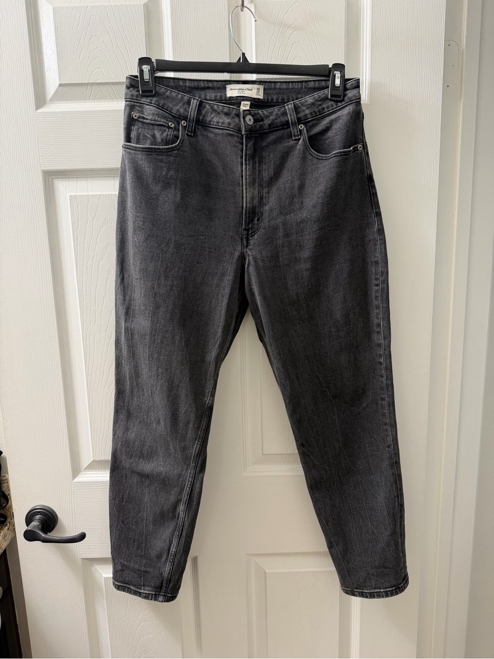 Abercrombie & Fitch The Mom High Rise Curve Love